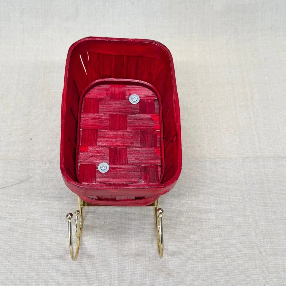Vintage‎ Christmas Sleigh Basket Red Woven Holiday Decor Gold Sleigh Centerpiece